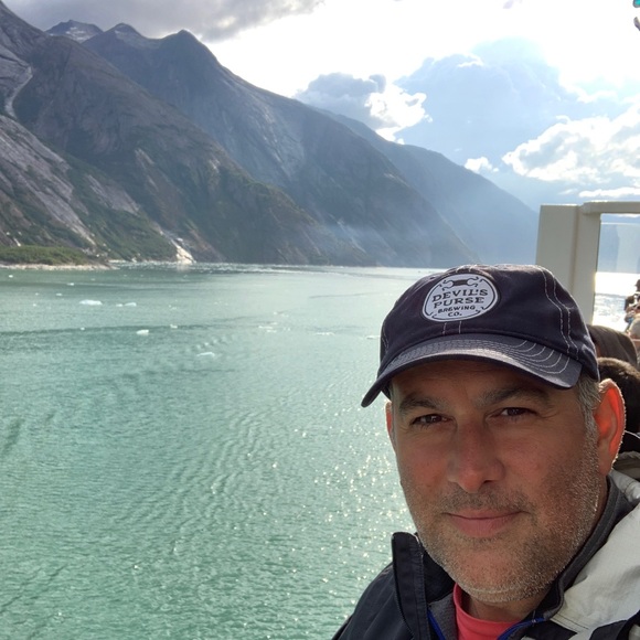 Meet your Posher, Chris - Picture 1 of 1